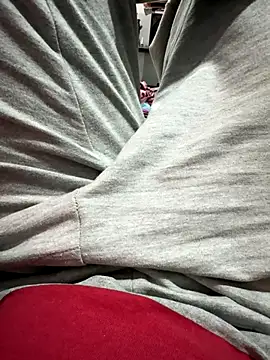 Snapshot of Randy642001 chatting on 11-08-25, 10:30 Randy642001 online show from 11-08-25, 10:30