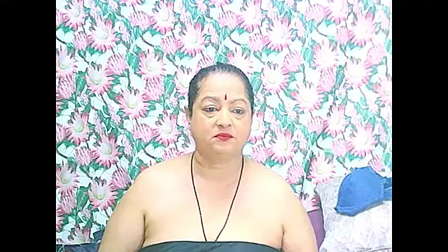 Snapshot of matureindian chatting on 07-08-26, 03:24 matureindian online show from 07-08-26, 03:24