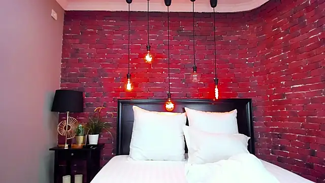 Snapshot of ChristynaRoss chatting on 03-20-25, 08:19 ChristynaRoss online show from 03-20-25, 08:19