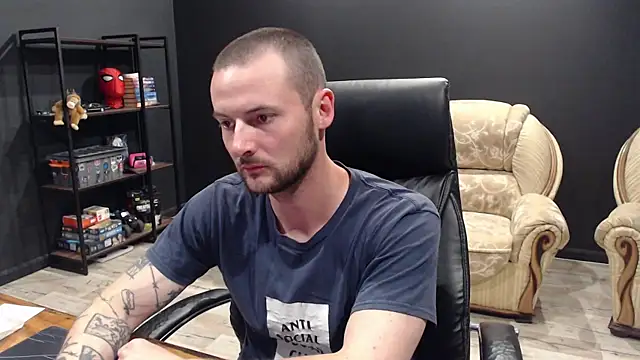 MihasikD online show from 05-30-26, 04:01