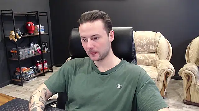 Snapshot of MihasikD chatting on 02-01-26, 10:46 MihasikD online show from 02-01-26, 10:46