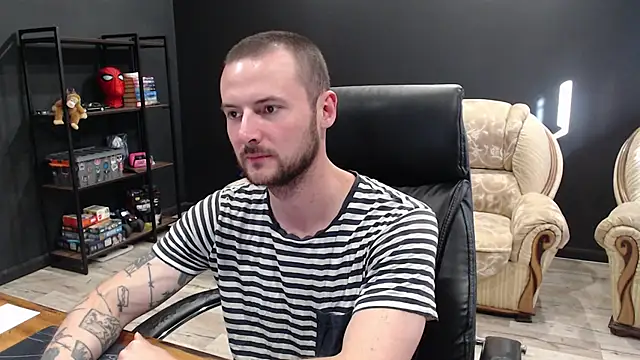 MihasikD online show from 06-05-26, 02:56