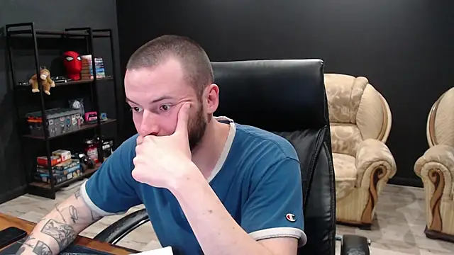 MihasikD online show from 04-29-26, 05:41