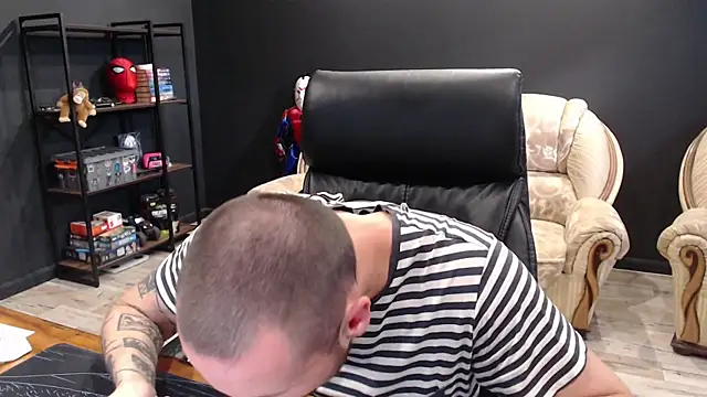 MihasikD online show from 05-26-26, 02:48