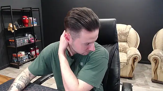 Snapshot of MihasikD chatting on 02-24-26, 09:21 MihasikD online show from 02-24-26, 09:21