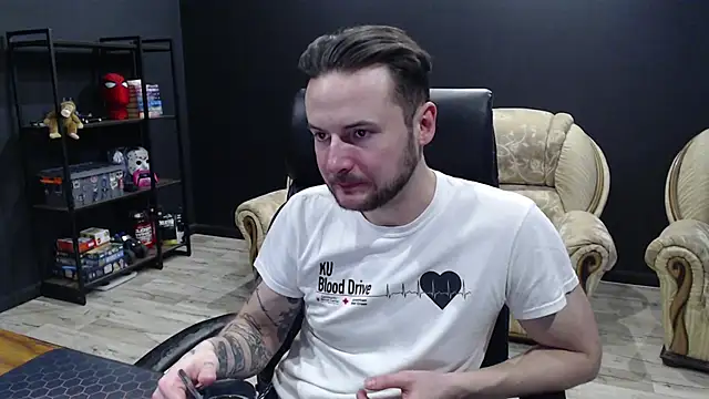 MihasikD online show from 03-06-26, 01:17