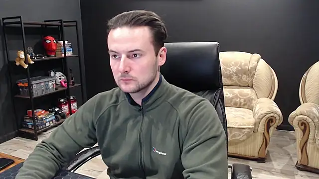 Snapshot of MihasikD chatting on 02-05-26, 02:02 MihasikD online show from 02-05-26, 02:02