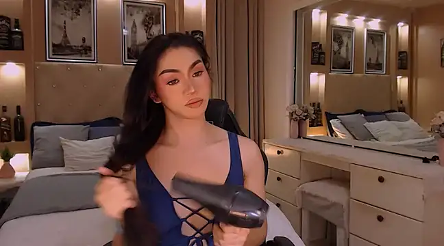 Snapshot of YOUR_DREAMWIFE chatting on 03-20-25, 04:53 YOUR DREAMWIFE online show from 03-20-25, 04:53