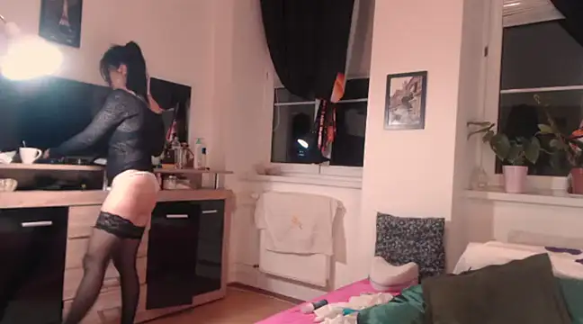 Snapshot of AprilOneil1 chatting on 02-25-25, 08:11 AprilOneil1 online show from 02-25-25, 08:11