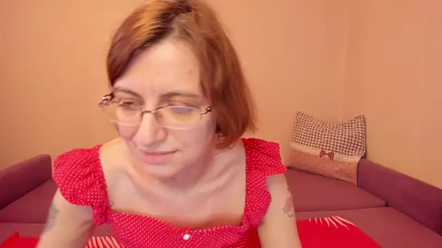 MarilynDream online show from 05-18-26, 03:39