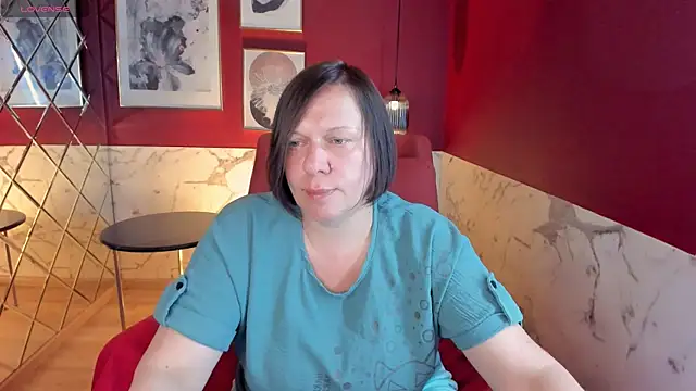 Snapshot of KellyPerfection chatting on 06-24-26, 12:59 KellyPerfection online show from 06-24-26, 12:59