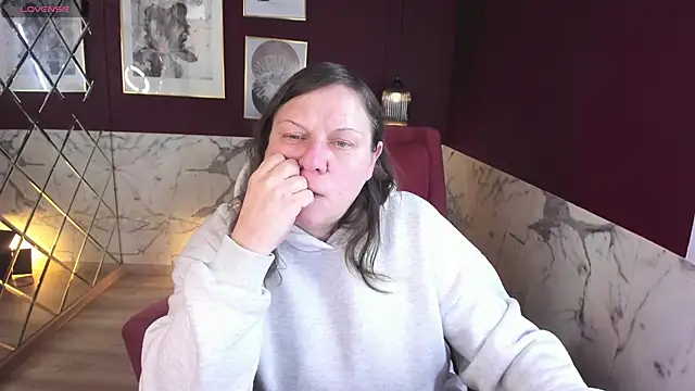 KellyPerfection online show from 04-03-26, 05:47