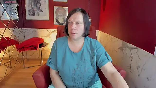 Snapshot of KellyPerfection chatting on 06-25-26, 05:23 KellyPerfection online show from 06-25-26, 05:23