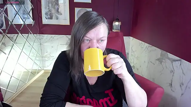 KellyPerfection online show from 10-18-25, 05:20