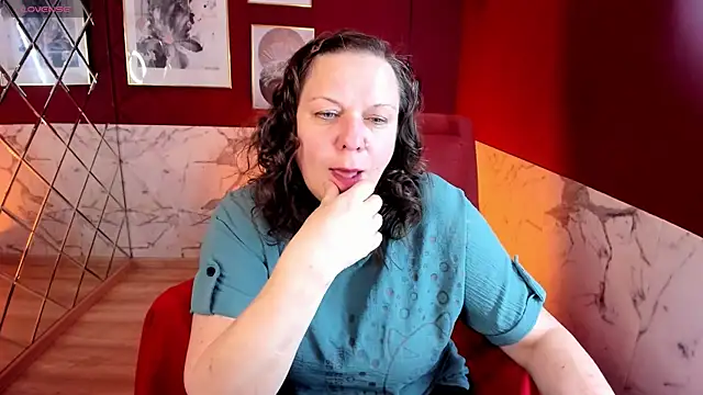 KellyPerfection online show from 05-10-26, 08:33