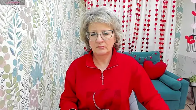 Snapshot of EvelynJoyful chatting on 02-13-25, 05:16 EvelynJoyful online show from 02-13-25, 05:16
