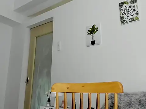 Snapshot of hottycrishina chatting on 09-10-25, 05:17 hottycrishina online show from 09-10-25, 05:17