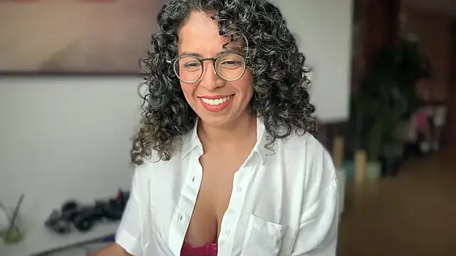 illaroom online show from 10-28-25, 04:50