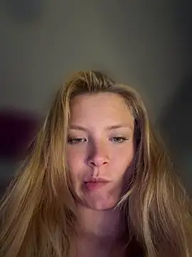 AnastasiaAniess online show from 04-23-26, 06:31