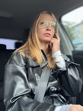 AnastasiaAniess online show from 11-02-25, 10:53