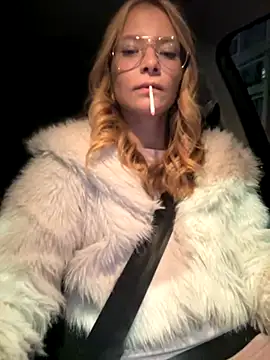 Snapshot of AnastasiaAniess chatting on 10-16-25, 06:16 AnastasiaAniess online show from 10-16-25, 06:16
