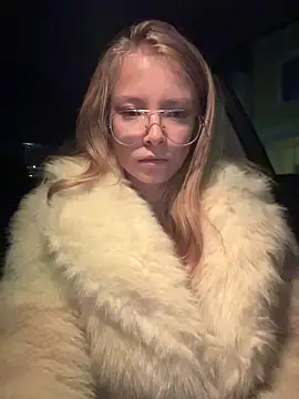 AnastasiaAniess online show from 10-27-25, 07:48