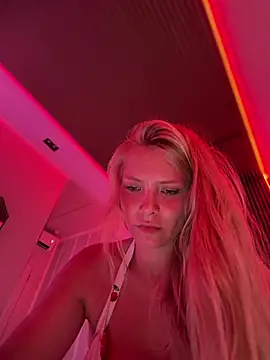 Snapshot of AnastasiaAniess chatting on 06-27-26, 06:14 AnastasiaAniess online show from 06-27-26, 06:14