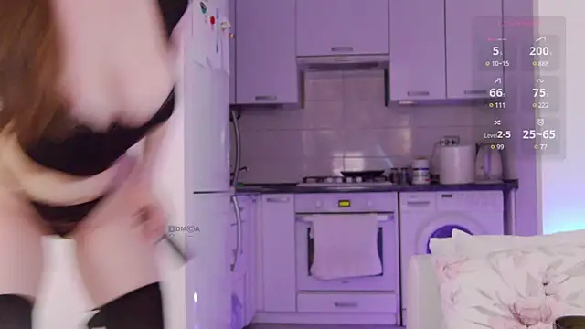 Snapshot of _DepecheMode_ chatting on 11-07-25, 03:22 DepecheMode online show from 11-07-25, 03:22