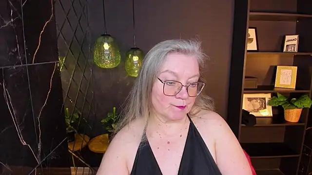 NataliMellow online show from 04-11-26, 01:15