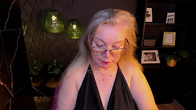 NataliMellow online show from 06-12-26, 01:09