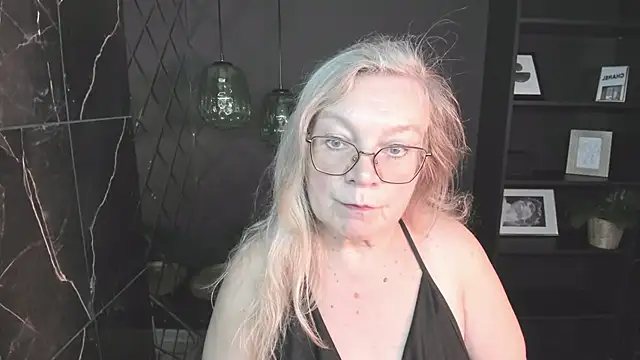 NataliMellow online show from 10-10-25, 01:12