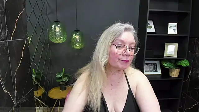 NataliMellow online show from 03-15-25, 04:32