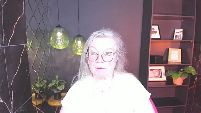 NataliMellow online show from 05-26-26, 01:09