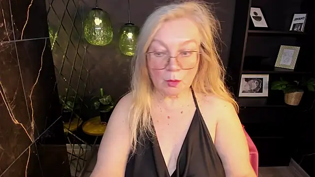 NataliMellow online show from 01-31-26, 07:12