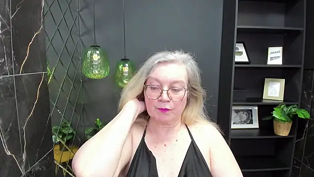 NataliMellow online show from 03-09-25, 04:22