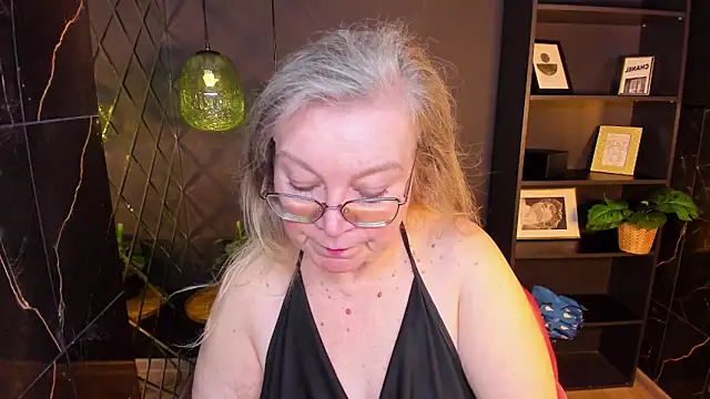 NataliMellow online show from 04-25-26, 01:14