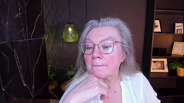 NataliMellow online show from 03-31-26, 01:13