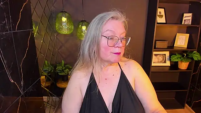 NataliMellow online show from 05-07-26, 01:14