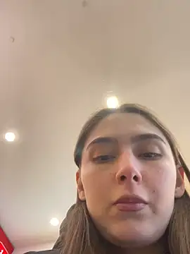 Snapshot of so_cutes chatting on 11-10-25, 10:09 so cutes online show from 11-10-25, 10:09