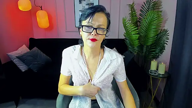 Snapshot of BrandiSweetie chatting on 09-23-25, 01:40 BrandiSweetie online show from 09-23-25, 01:40