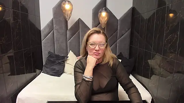 LeaPure online show from 02-04-25, 10:34