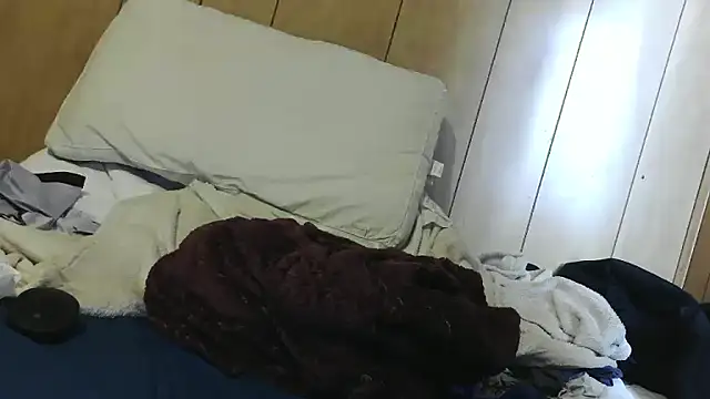 dantehot2020 online show from 10-18-25, 08:22