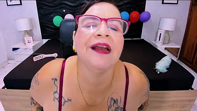 laura riley online show from 10-29-25, 12:59