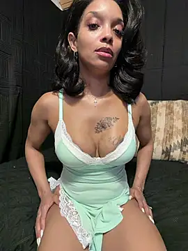 Rakiyahcharms online show from 04-23-26, 06:42