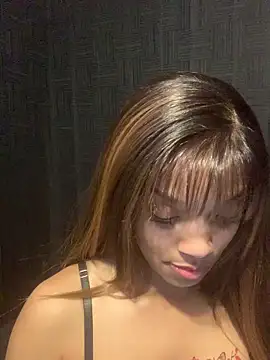 Snapshot of Rakiyahcharms chatting on 02-13-26, 05:18 Rakiyahcharms online show from 02-13-26, 05:18