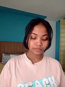 Snapshot of naya86 chatting on 09-13-25, 10:59 naya86 online show from 09-13-25, 10:59