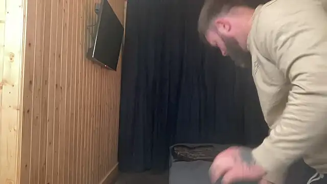 Snapshot of AlphaSparks chatting on 03-02-26, 04:13 AlphaSparks online show from 03-02-26, 04:13