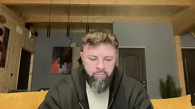 Snapshot of AlphaSparks chatting on 02-19-26, 04:31 AlphaSparks online show from 02-19-26, 04:31