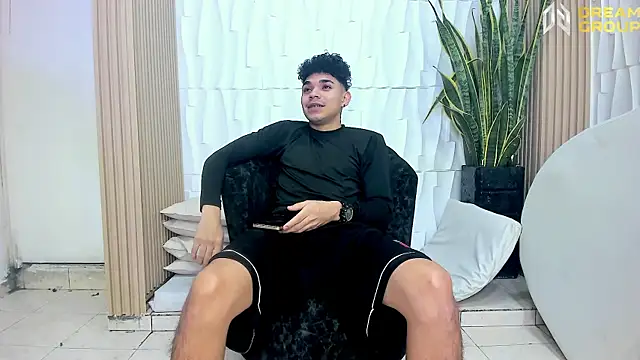 AmazingPartys online show from 02-26-26, 02:06