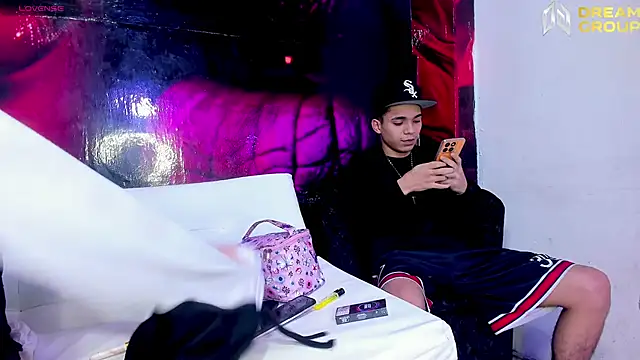 AmazingPartys online show from 01-13-26, 02:10